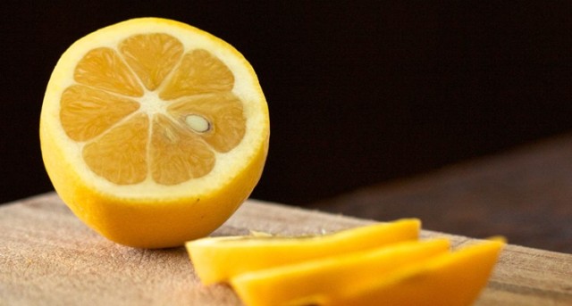 En nuestro organismo, el limón actúa como un poderoso antioxidante.