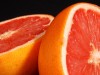 Si se toman medicamentos y se consume pomelo con frecuencia, hay que consultar con el médico para evitar posibles interacciones.